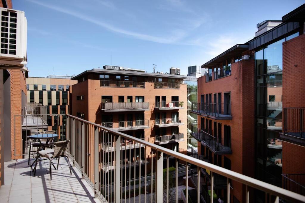 Wygodny Apartament Przy Dworcu Krakow Ngoại thất bức ảnh